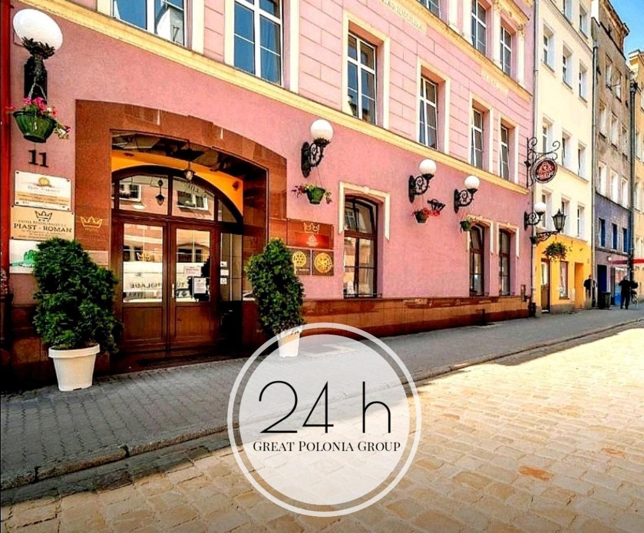Great Polonia Swidnica City Center Bagian luar foto